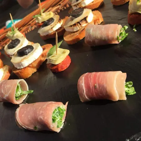 Les Trois Prunelles Nocleg ze śniadaniem