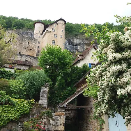 Les Trois Prunelles Nocleg ze śniadaniem