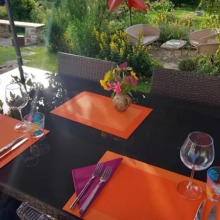 Les Trois Prunelles 3* Saint-Pierre-Toirac