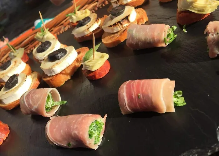 Les Trois Prunelles Bed & Breakfast