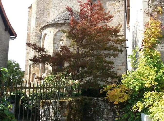 Bed & Breakfast Les Trois Prunelles 3*