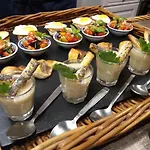 Bed & Breakfast Les Trois Prunelles 3*