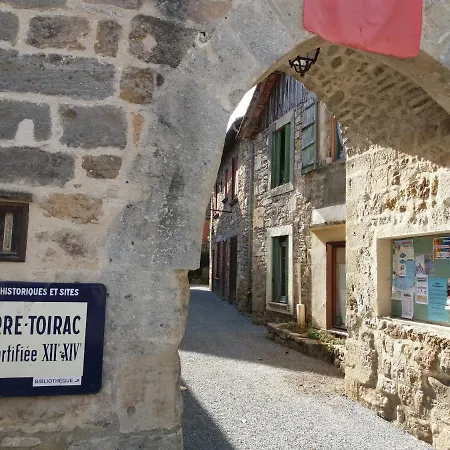 Les Trois Prunelles 3* Saint-Pierre-Toirac