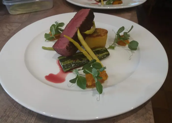 Les Trois Prunelles 3* Saint-Pierre-Toirac